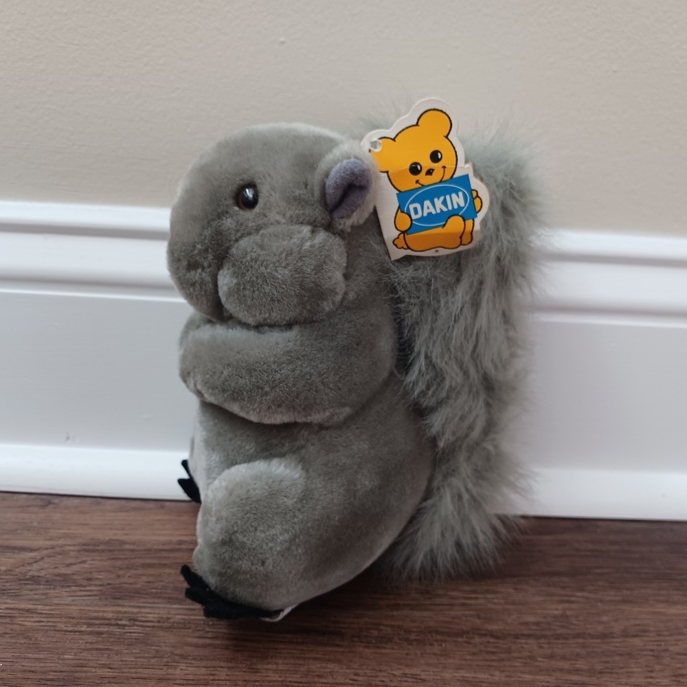 Vintage 1985 Dakin Nature Babies Plush Gray Scurry Squirrel Cardboard Tag 7"